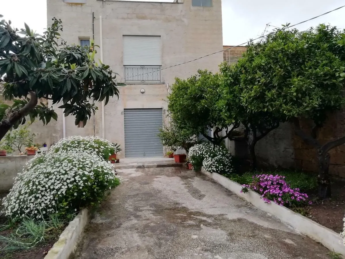 Casa Margherita Airport Birgi Guarrato Italy